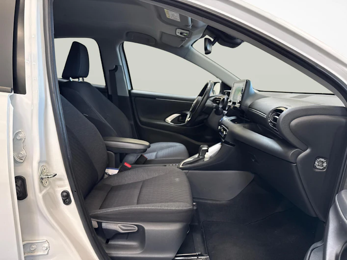 Fahrzeugbild TOYOTA YARIS