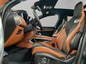 Vehicle image JAGUAR F-Pace 5.0 V8 SVR AWD