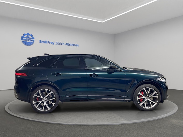 Vehicle image JAGUAR F-PACE