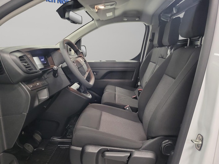 Vehicle image TOYOTA PROACE