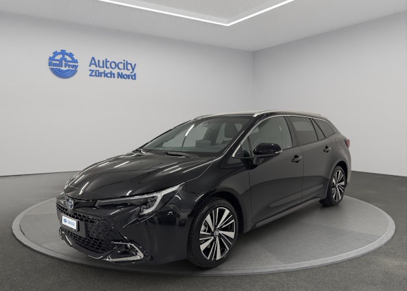 First vehicle image First vehicle image