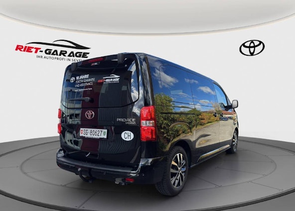 Vehicle image 3 Vehicle image 3