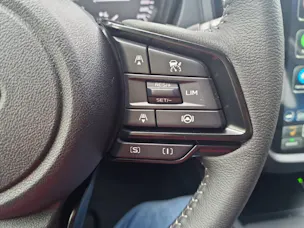 Subaru Forester Station 2.0i e-Boxer Swiss Plus