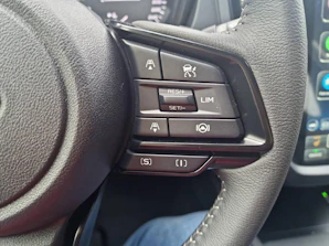 SUBARU FORESTER 10