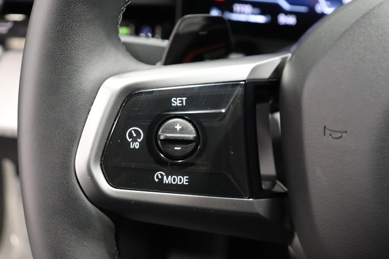 Vehicle image BMW 5 SERIES