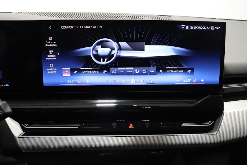 Vehicle image BMW 5 SERIES