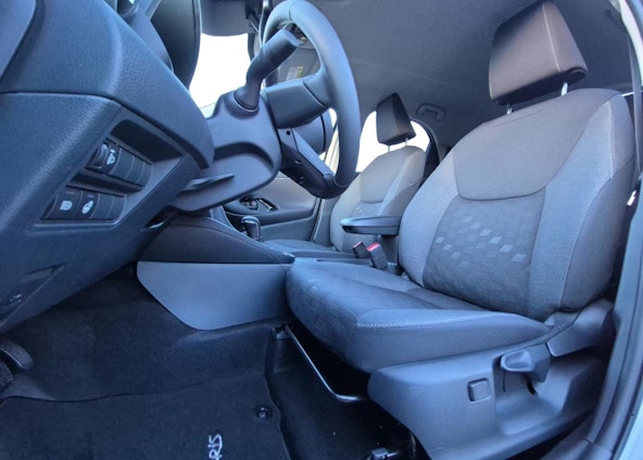 Vehicle image 4 Vehicle image 4