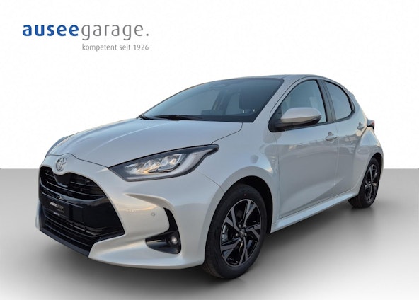 First vehicle image First vehicle image