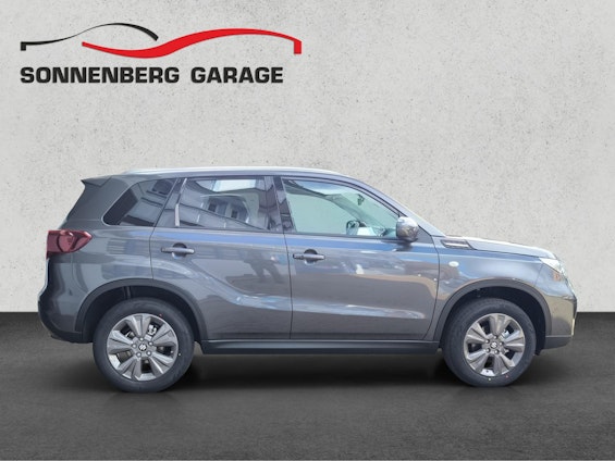 Vehicle image 6 Vehicle image 6