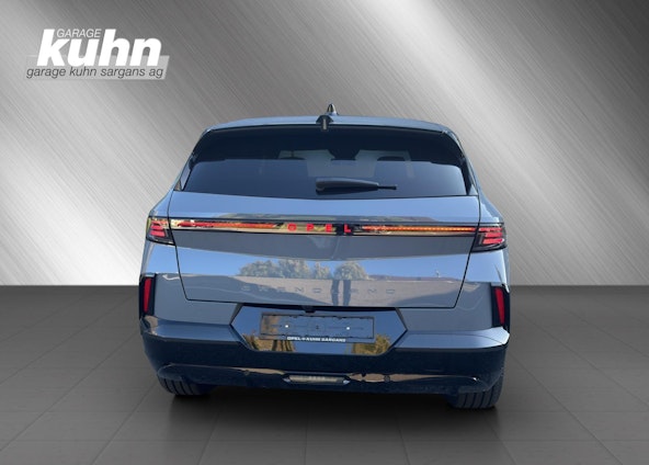 Vehicle image 3 Vehicle image 3