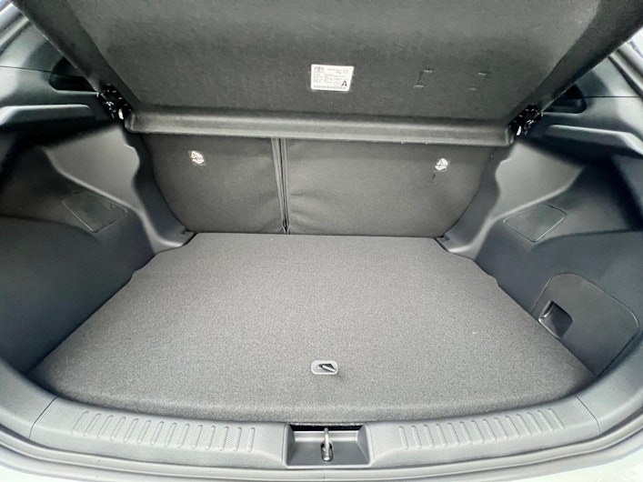 Vehicle image TOYOTA YARIS