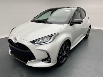 Vehicle image TOYOTA Yaris 1.5 VVT-i HSD Premium
