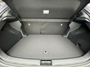 Vehicle image TOYOTA Yaris 1.5 VVT-i HSD Premium