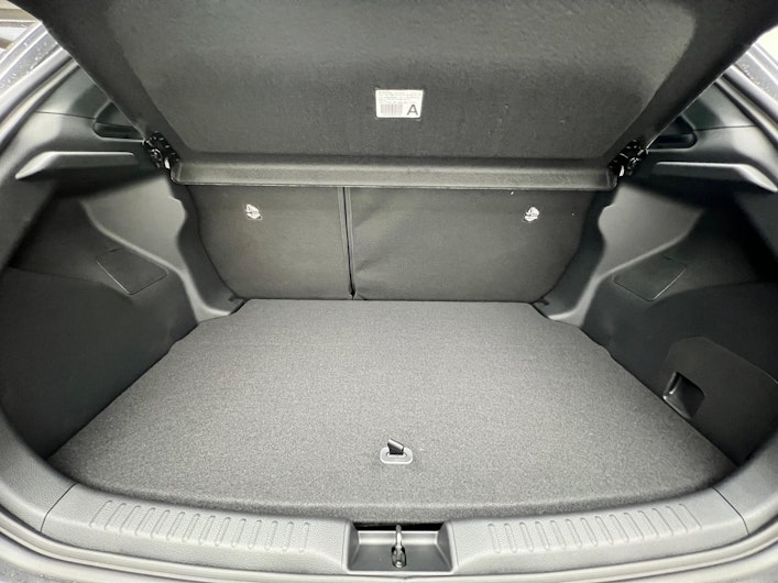 Vehicle image TOYOTA YARIS