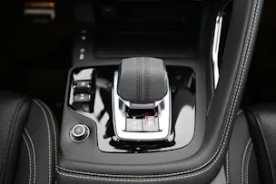 Jaguar E-Pace 1.5 T 300e R-Dynamic SE AWD