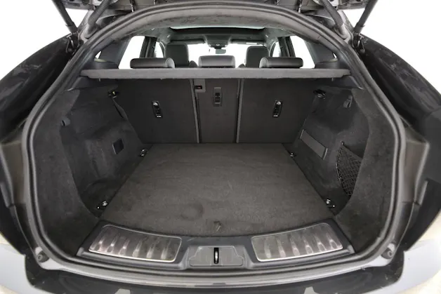 Jaguar E-Pace 1.5 T 300e R-Dynamic SE AWD
