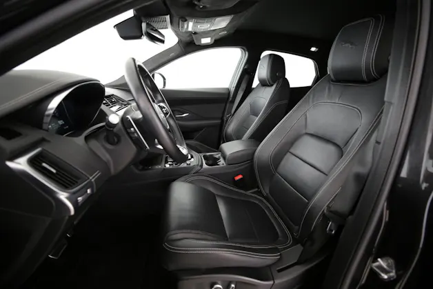 Jaguar E-Pace 1.5 T 300e R-Dynamic SE AWD