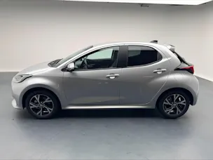 Toyota Yaris 1.5 VVT-i HSD Trend