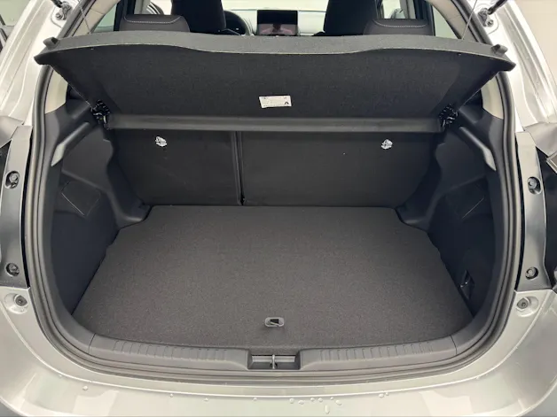 Toyota Yaris 1.5 VVT-i HSD Trend