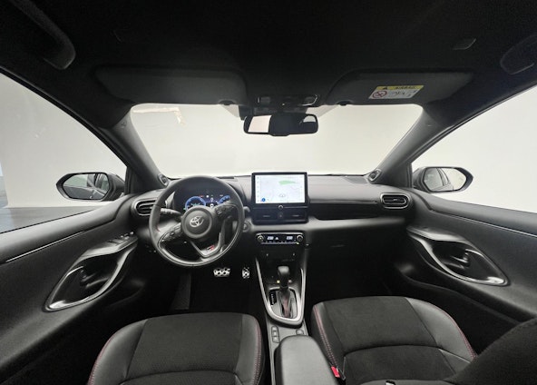 Vehicle image 6 Vehicle image 6