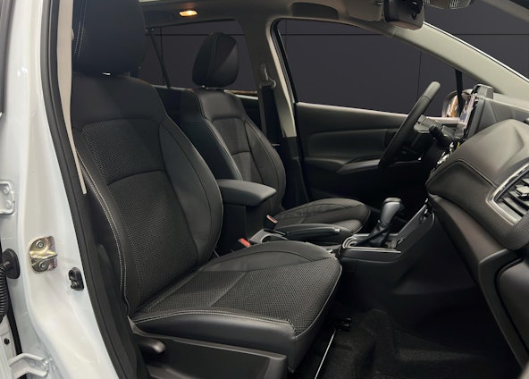 Vehicle image 11 Vehicle image 11