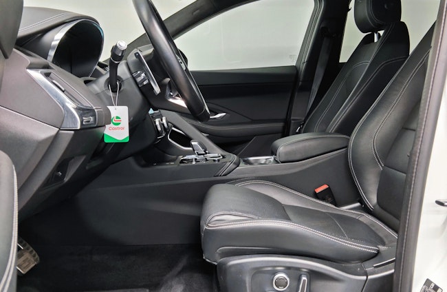 Vehicle image 2 Vehicle image 2