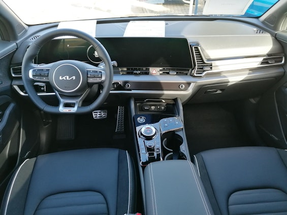 Vehicle image 5 Vehicle image 5