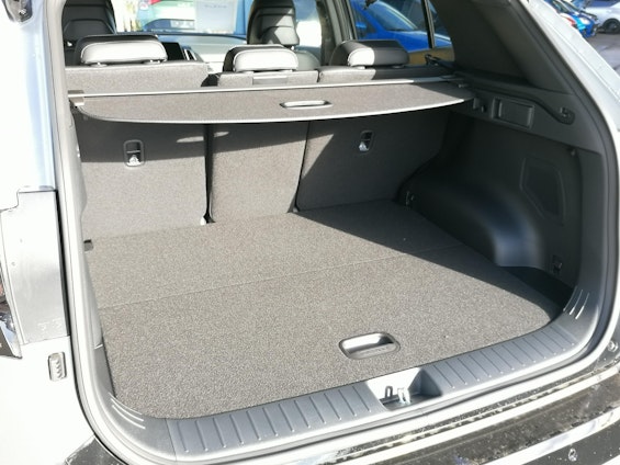 Vehicle image 9 Vehicle image 9