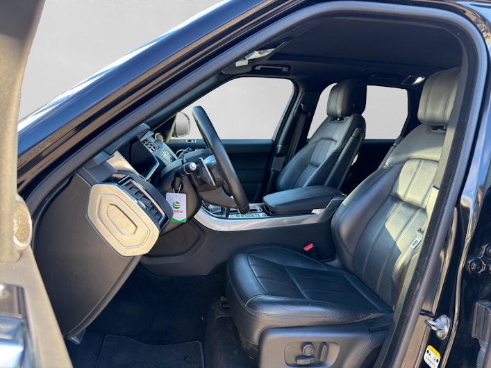 Vehicle image LAND ROVER RANGE ROVER SPORT
