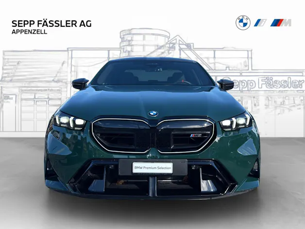 BMW M5 xDrive
