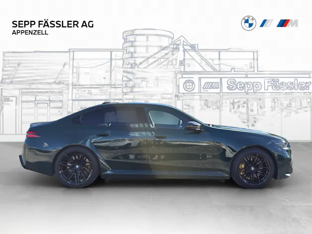 BMW M5 xDrive