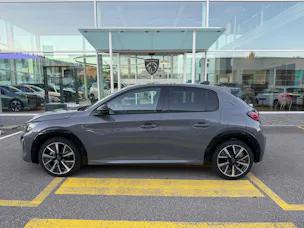 Peugeot 208 1.2 Hybrid GT