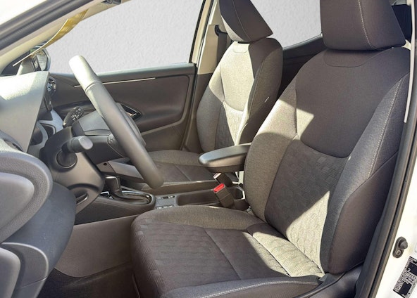 Vehicle image 7 Vehicle image 7