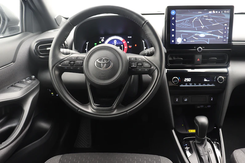 Fahrzeugbild TOYOTA YARIS CROSS