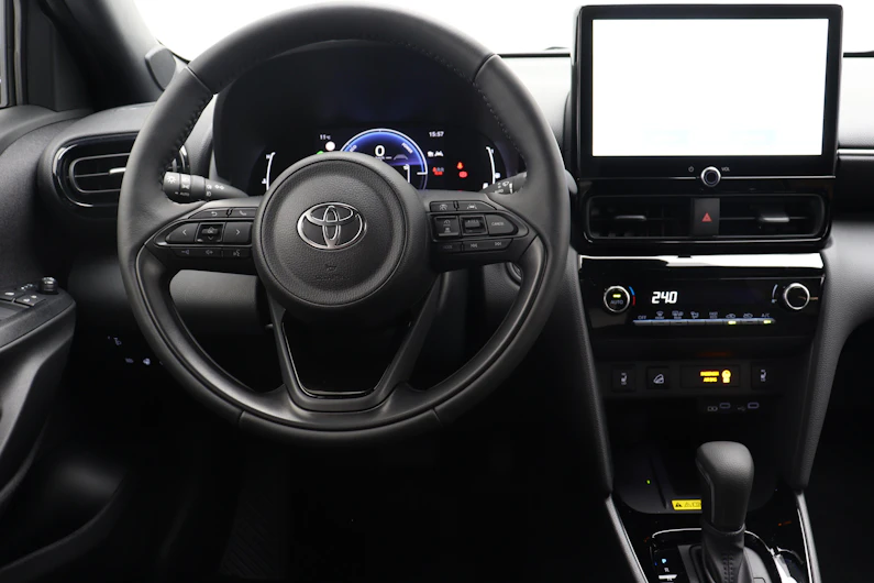 Fahrzeugbild TOYOTA YARIS CROSS