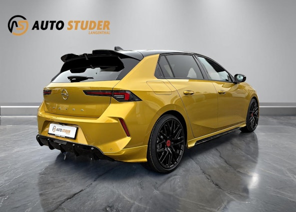 Vehicle image 4 Vehicle image 4