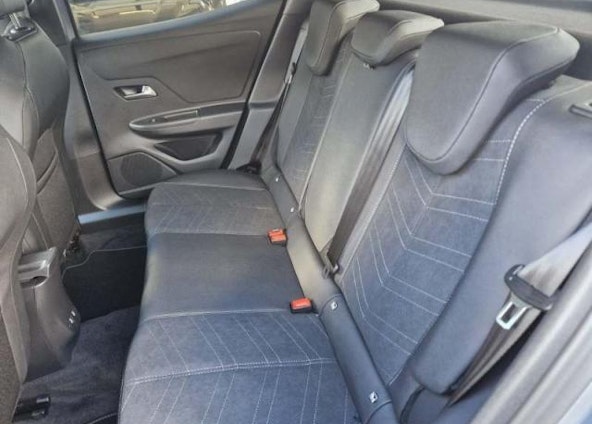 Vehicle image 11 Vehicle image 11