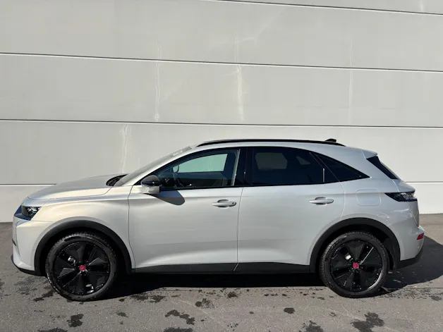 DS Automobiles 7 1.6 E-Tense Ligne Noire 4x4