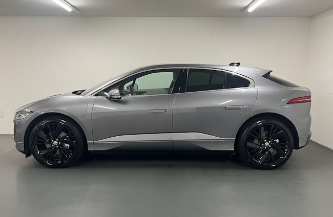 Vehicle image 3 Vehicle image 3