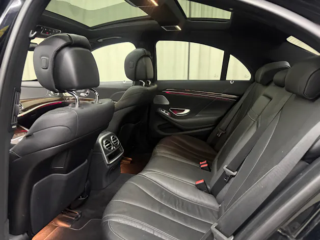 Mercedes-Benz S 560 4Matic AMG-Line 9G-Tronic