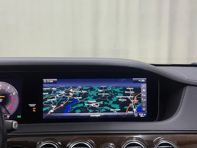 Mercedes-Benz S 560 4Matic AMG-Line 9G-Tronic