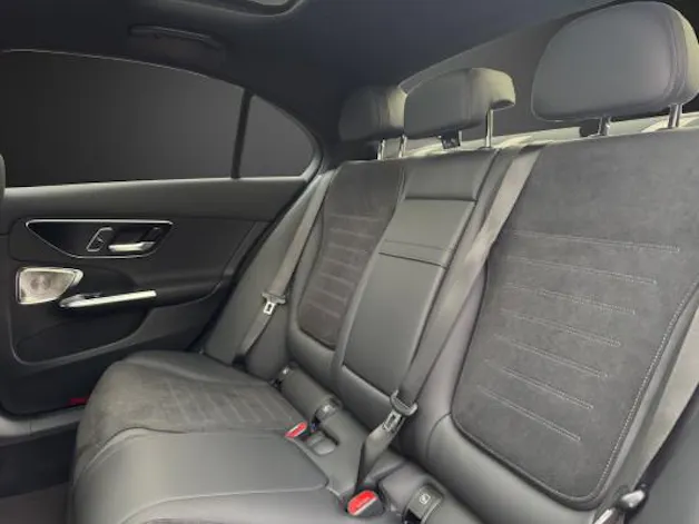 Mercedes-Benz C 300e 4 Matic EQ Hybrid
