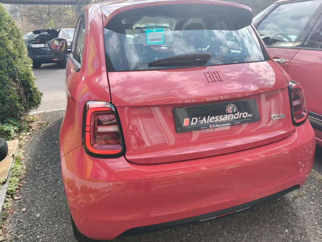Fiat 500 Red