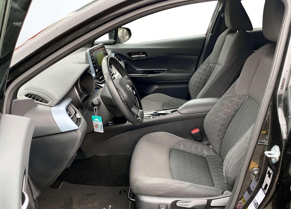 Vehicle image 4 Vehicle image 4