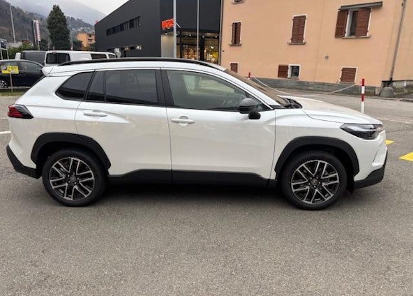 Vehicle image 3 Vehicle image 3