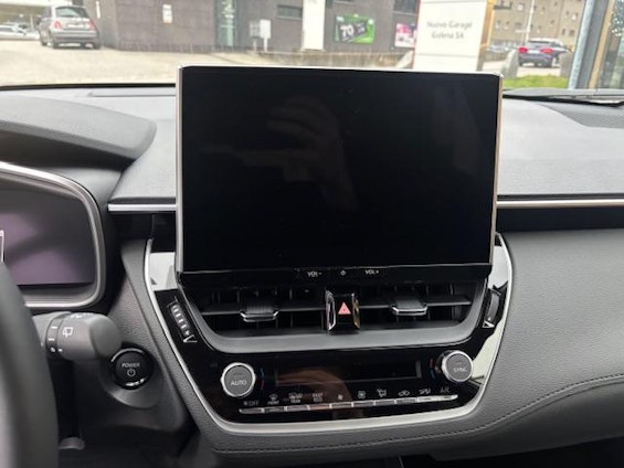 Vehicle image 14 Vehicle image 14