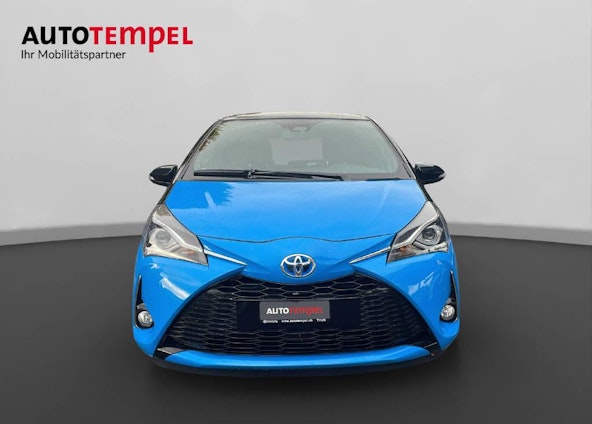 Vehicle image 3 Vehicle image 3