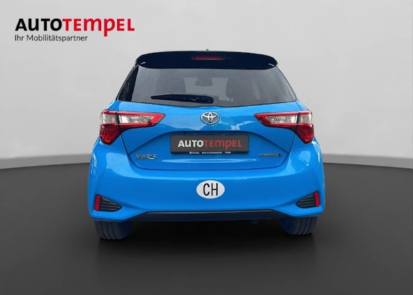 Vehicle image 5 Vehicle image 5