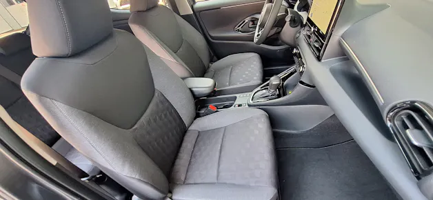 Toyota Yaris 1.5 VVT-i HSD Trend
