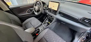 Toyota Yaris 1.5 VVT-i HSD Trend